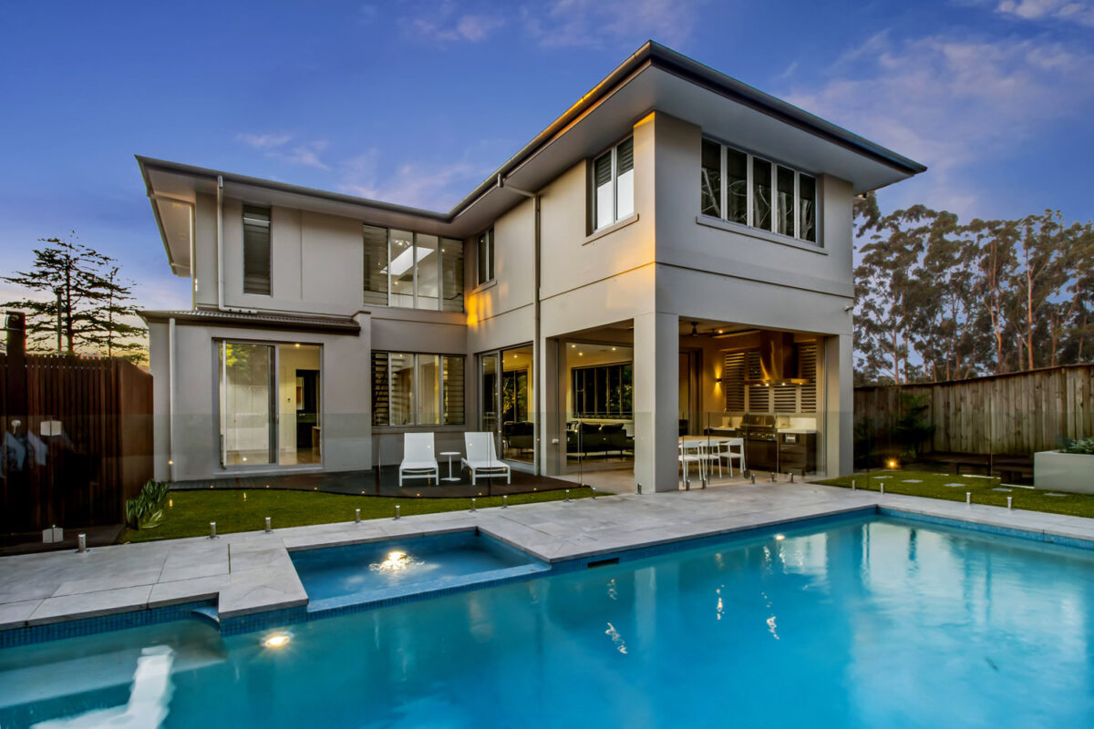 Killara Contemporary: View of house from the pool