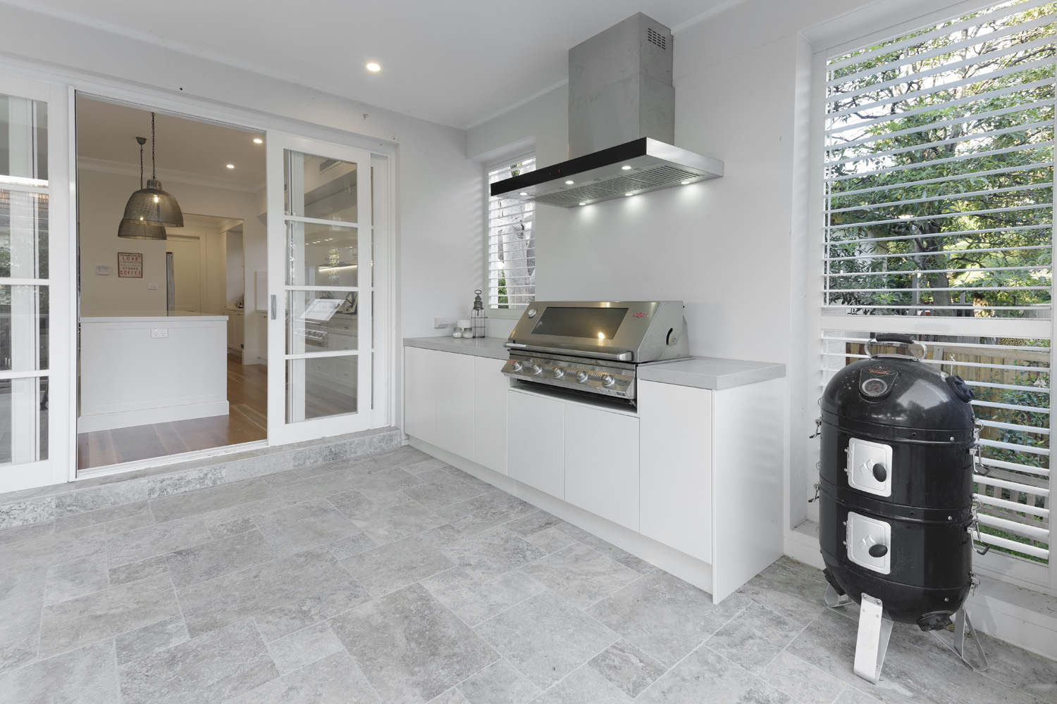 Greenwich Traditional Hamptons: Outdoor kitchen and smoker