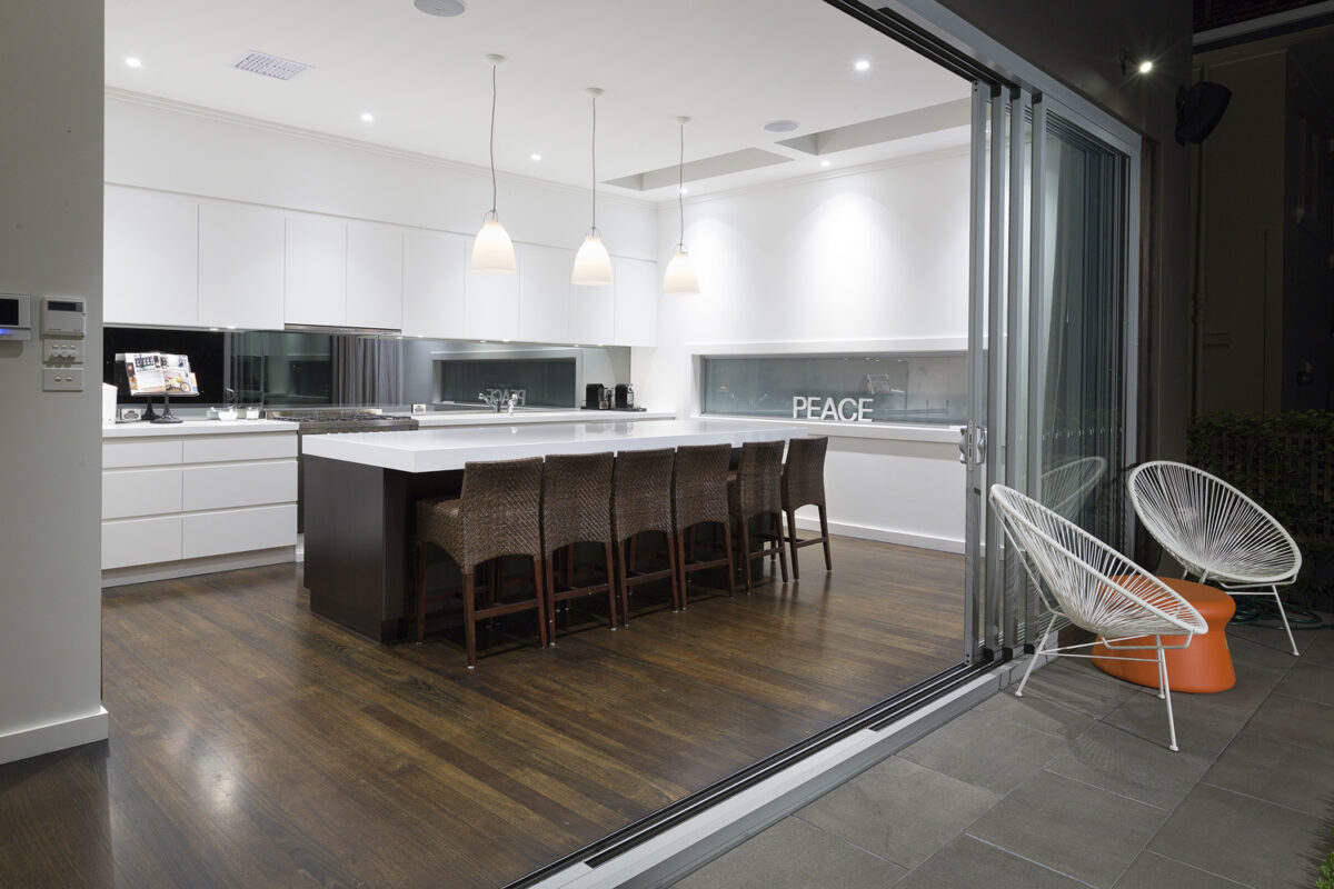 Mosman Contemporary: kitchen area flows seamlessly outdoors