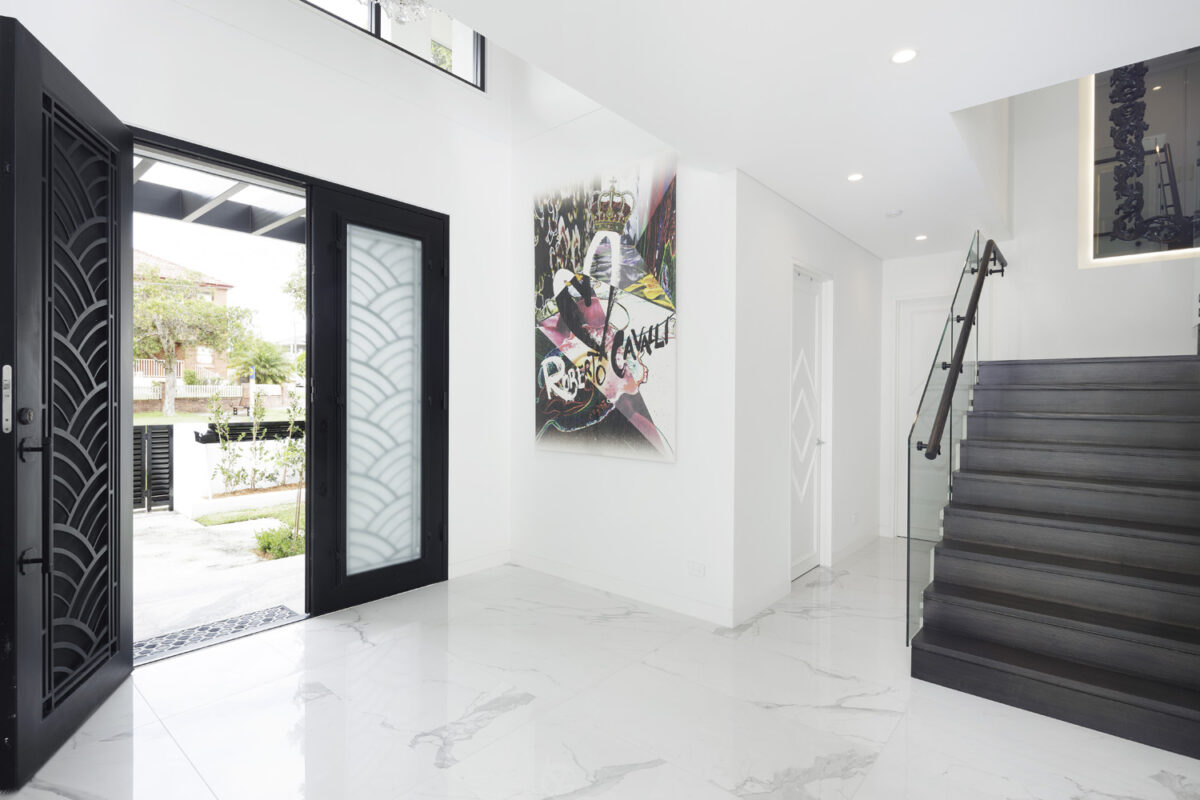 Rodd Point Contemporary: entry foyer and staircase