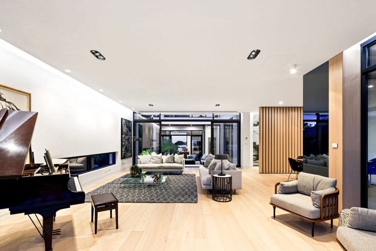 Greenwich Ultra Modern: living area with grand piano